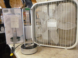 lot 174 image: Lamp and Fan