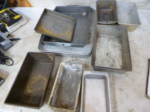 lot 177 image: Bakeware