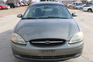 2003 Ford Taurus SES