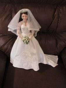 Kate princess porcelain doll on sta...