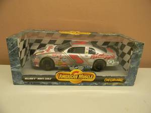 AMERICAN MUSCLE - 118  SCALE DIE CAST - KELLOGGS MONTE CARLO