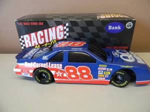 ACTION - 124  SCALE DIE CAST - DALE JERRETT - FORD QC QUALITY CARE