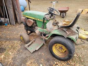 lot 122 image: 1975 John Deere 300 Garden Tractor - Serial C300D 032061M - Not Running - Includes Mower Deck - NO SHIPPING