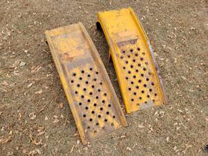 lot 212 image: Set of Steel Car Ramps - NO SHIPPING