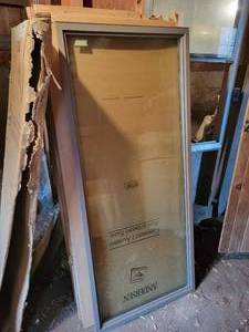 lot 224 image: (5) Anderson Casement Sash Windows - Model 1440539 Terratone - Visible Glass 24 x 60 - NO SHIPPING