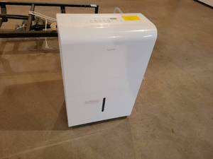 lot 168 image: Home 50 Pint Dehumidifier - Model HME020031 - NO SHIPPING