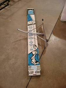 lot 178 image: Roof Rake w 15 of Poles - NO SHIPPING