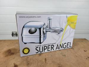 lot 252 image: New in Box - Super Angel Living Juice Extractor
