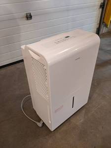 lot 176 image: Home 50 Pint Dehumidifier - Model HME020031 - NO SHIPPING