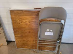 lot 253 image: 72 x 36 Folding Table - NO SHIPPING