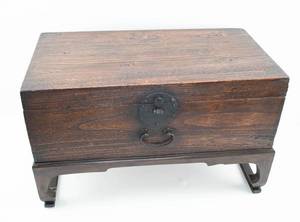lot 14 image: Antique Korean Wood Wedding Chest w Lock & Key