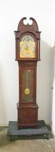 lot 4 image: J.J. Elliott Tall Grandfather Case Clock