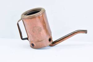 lot 270 image: Vintage Shell Motor Oil Swingspout 12 Gallon Oil Can