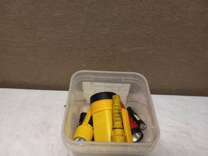 10 FLASHLIGHTS