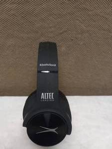 (3) HEADPHONES
