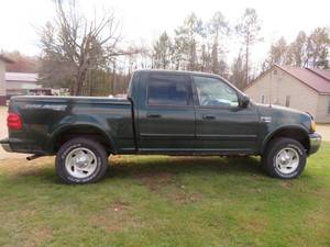 FORD F150 SUPER CREW