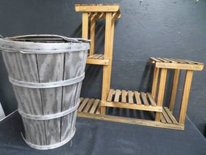 PLANT STAND   BARREL
