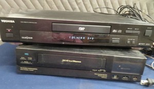 TOSHIBA SD-2109 DVD PLAYER PLUS