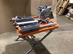 lot 87 image: Ridgid 12 Amp Corded 8 in. Tile Saw with Extended Rip in working condition customer return see pictures