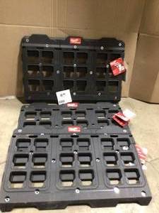 lot 74 image: Lot of Milwaukee PACKOUT Large Wall Plate review pictures customer returns