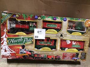 lot 2 image: Christmas Train Set-North Pole Express review Pictures