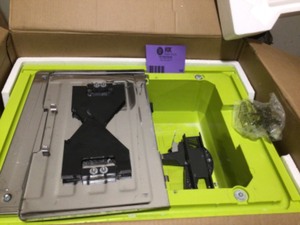 Ryobi 7in Wet Tile Saw with Stand - Open box - Review all pictures