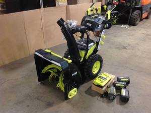 RY40807 - 40V HP WHISPER SERIES 24 Snow Blower customer return in working condition see pictures