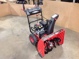 Powersmart  26 in. 2-Stage Gas Snow Blower with LED Light Electric Start in good condition customer return