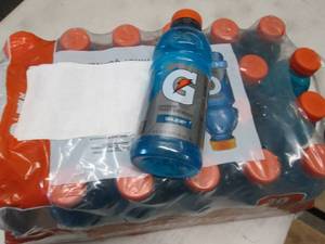 lot 7 image: 23- 20 oz Bottles Gatorade Cool Blu...