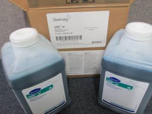 lot 42 image: Diversey Floor Cleaner UHS, SC  2....
