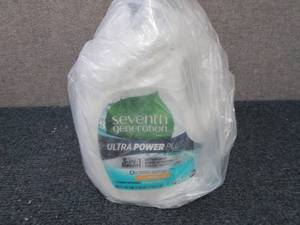 lot 87 image: 2- 95 oz Bottles Seventh Generation...