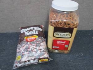 lot 90 image: Tootsie Rolls, Snyders Mini Pretzel...