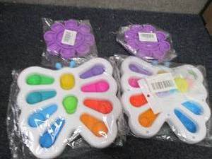lot 177 image: Pop-It Toys...