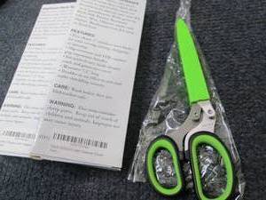 lot 196 image: 3 Herb Scissors...