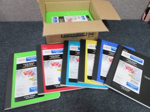 lot 414 image: Case of 12 Mead 100 sheet College R...