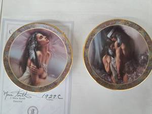 lot 620 image: Lot of (2) Afterglow, Awakening by Lee Bogle Collectors Plates