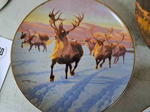 lot 657 image: Barren Ground by Metz Limited Edition Collectors Plate