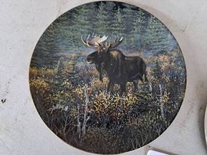 lot 653 image: Colors of the Season by Kelley Limited Edition Collectors Plate