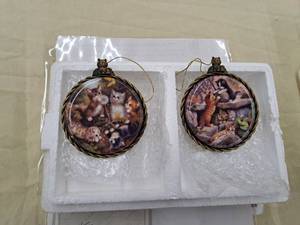 lot 703 image: Lot of (2) In the Meadow and In the Rock Garden by Lena Liu Collectors Ornaments