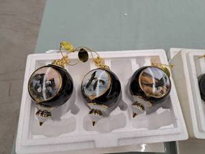 lot 709 image: Lot of (3) Wings of Freedom, American Journey and Pride of a Nation Collectors Ornaments