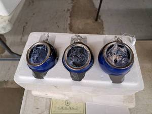 lot 728 image: Lot of (3) Midnight Snow, Moon Shadows, Black Magic by Vivi Crandall Collectors Ornaments