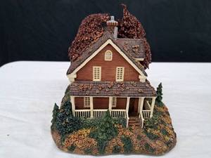 lot 739 image: Hawthorne Village Autumn Home by Terry Redlin Sculpture