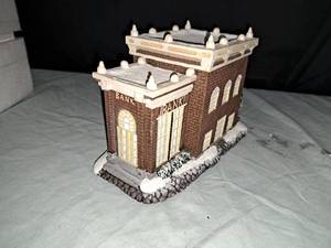 lot 858 image: Hawthorne Village First national Bank by Terry Redlin Sculpture
