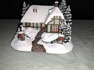 lot 859 image: Hawthorne Village Christmas Cottage by Thomas Kincade Sculpture