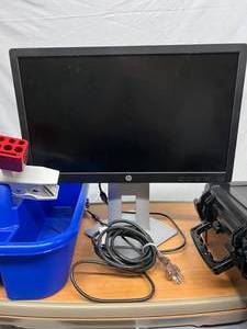 HP EliteDisplay E222 21.5-inch Monitor (Works Great) Plus Hard Case With Foam &amp Extras