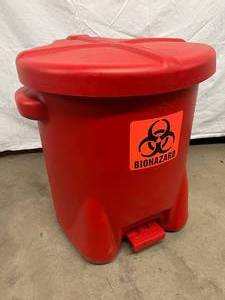 MSRP $150 Eagle Biohazardous Step On Flip Top Waste Container Can - Excellent Condition