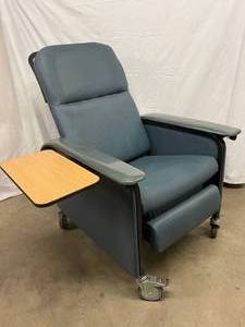 High Quality Stryker Mobile Recliner With Woodgrain Laminate Flip Up Tables - Great Condition