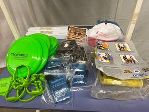 MSRP $150 NEW IN OPEN PACKAGE ADAPTS PORTABLE EVACUATION SLING PLUS EXTRAS - FIRST PIC IS STOCK PIC AND REST ARE WHAT IS IN THE LOT