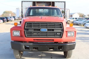 1991 Ford F-700 Tilt Bed