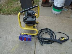 Karcher 2000 psi gas pressure washer. Not used for a few years. Worked when last used. Inlcudes hose & wand. As shown.